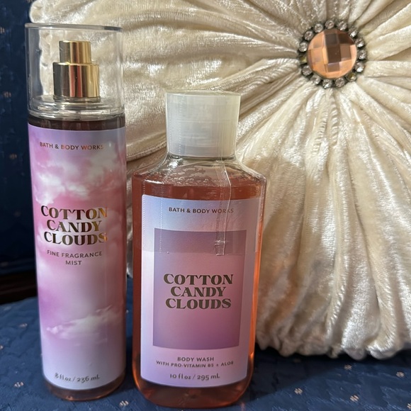 Bath & Body Works Other - BATH & BODY WORKS SET. . . COTTON CANDY CLOUDS SCENT